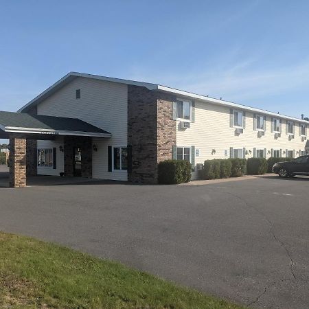 Hotel Value Host Marquette Extérieur photo