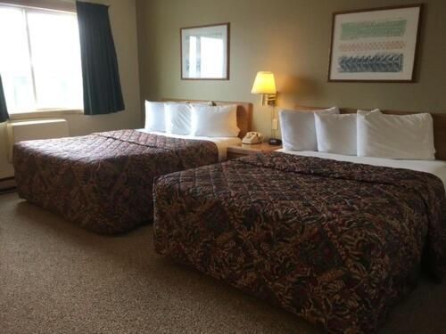Hotel Value Host Marquette Extérieur photo